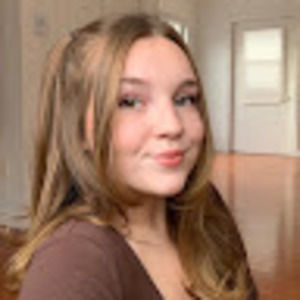 Meet your Posher, Ava